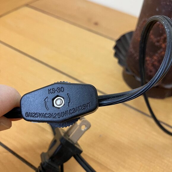 Punched Tin Nightlight Lamp Faith Hope Love Vintage Hand Crafted 5.75" tall - Picture 8 of 14